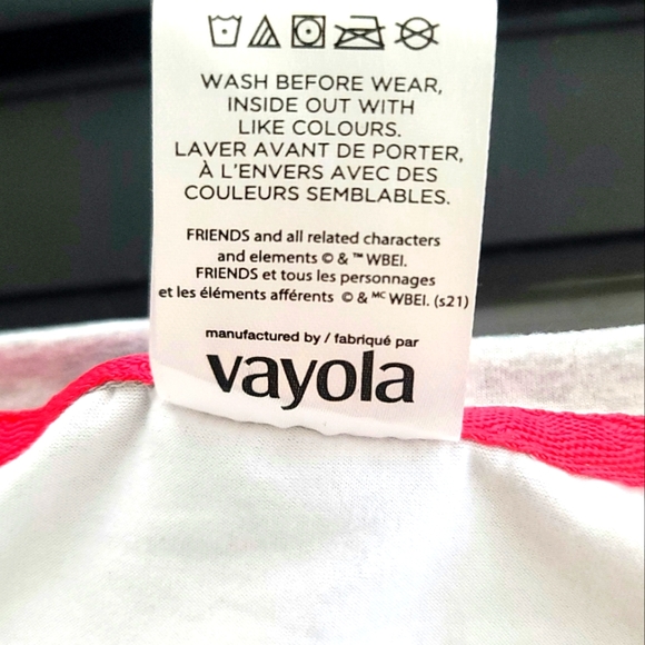 Vayola Friends The Television Series Petite Short Sleeve Top Size S - Picture 8 of 8